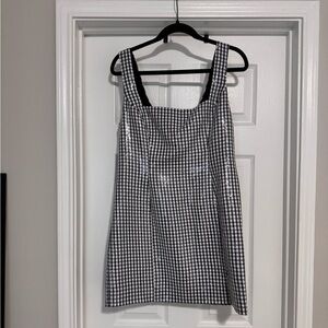 WAYF Sequin Black and White Houndstooth - L